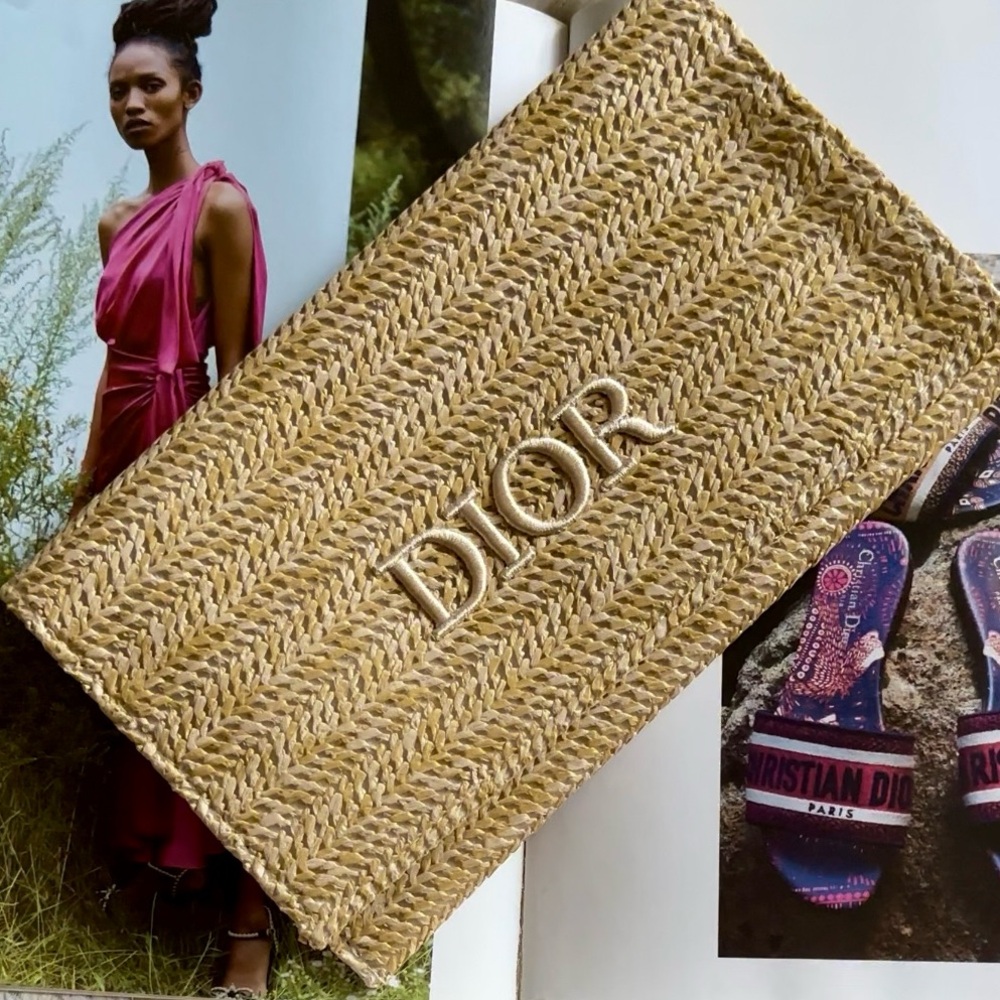 New Dior Raffia Straw Rattan Gift Clutch Bag